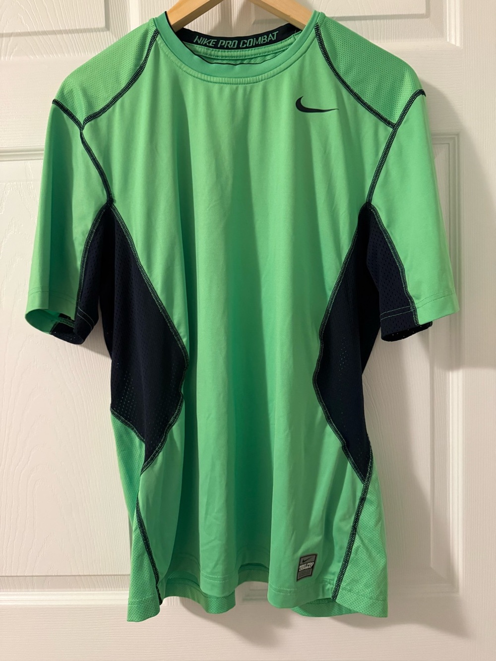 Nike Pro Combat Men’s Large Dri-FIT Green Black Training Shirt
